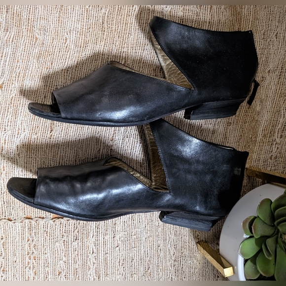 Marsell Open Toe Black Ankle Booties - Picture 2 of 5